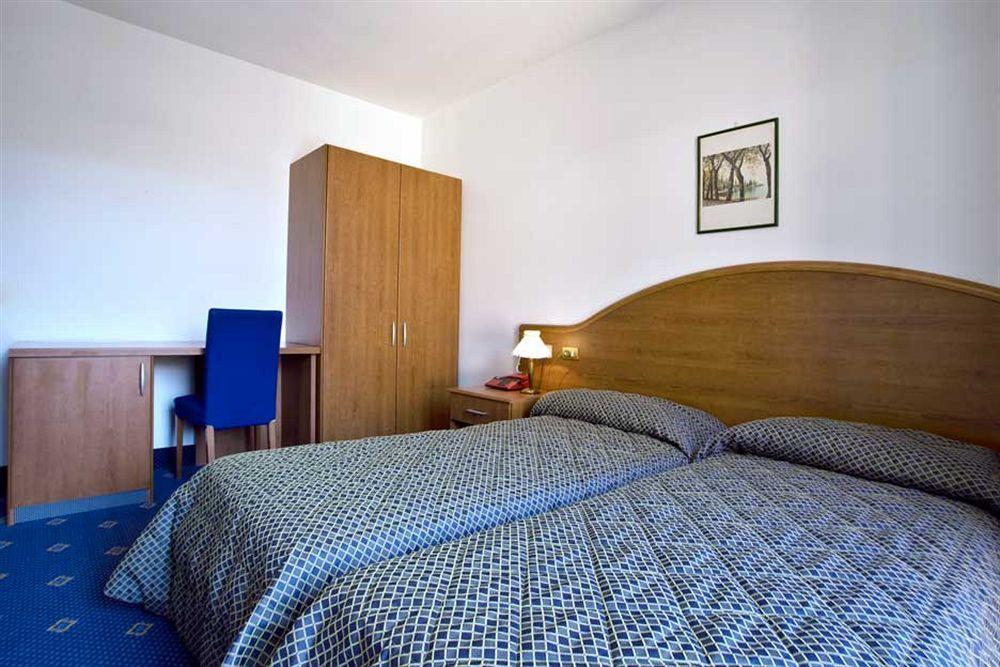 Garni Hotel Tignale Exterior foto